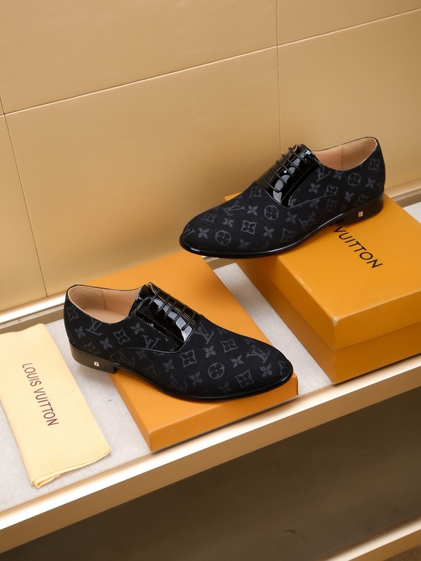 ルイヴィトン靴内部構造